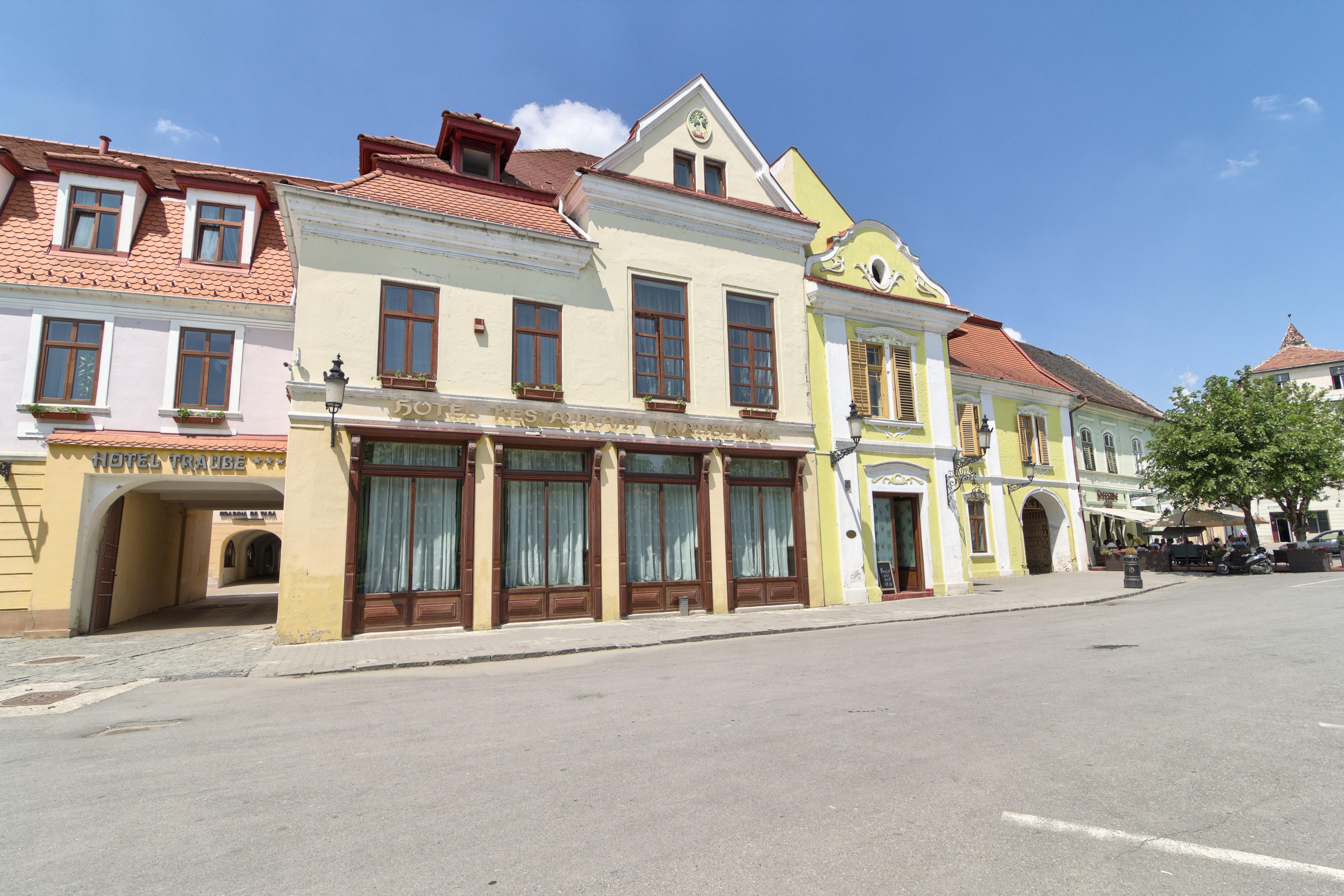 Hotel Traube Mediaş Zewnętrze zdjęcie