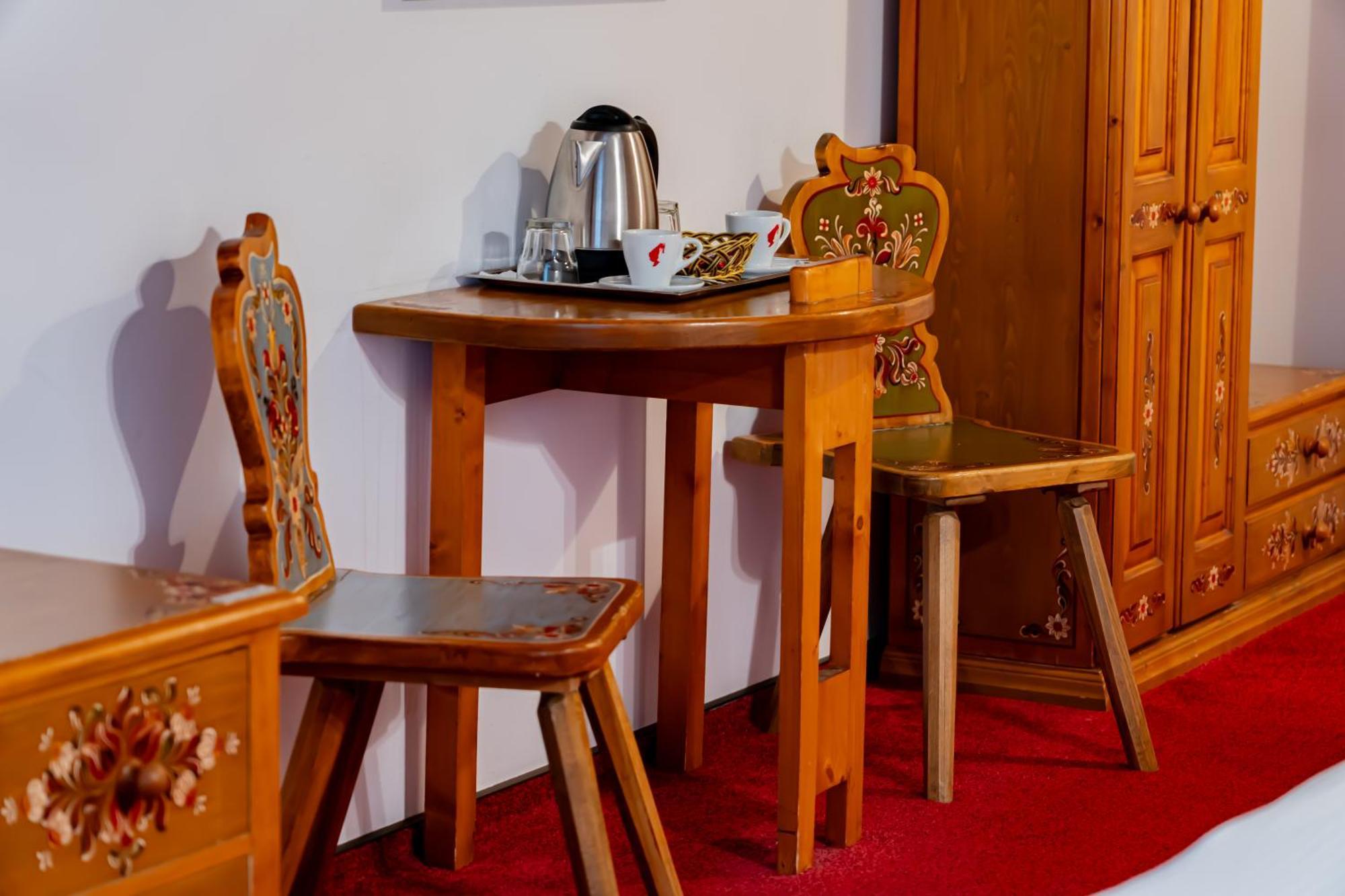 Hotel Traube Mediaş Zewnętrze zdjęcie